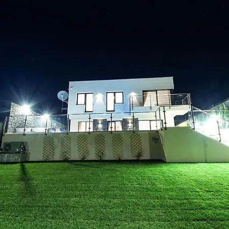 Elite House فيلة *