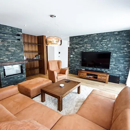 Elite House Villa Moravany nad Váhom