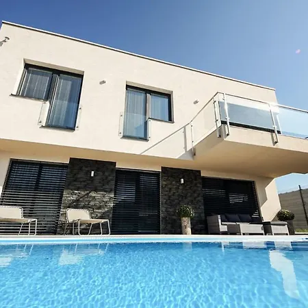 Elite House Villa
